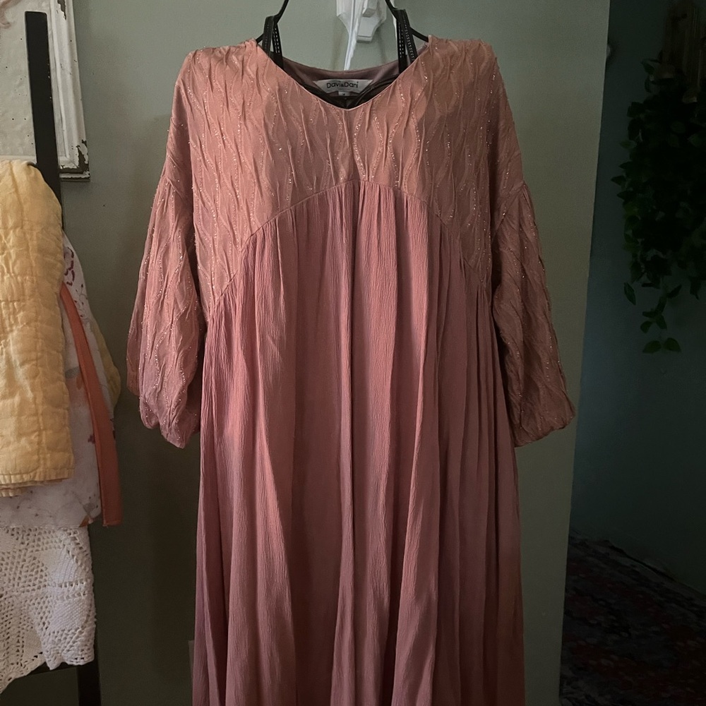 Davi & Dani Blush Pink Babydoll Style Dress